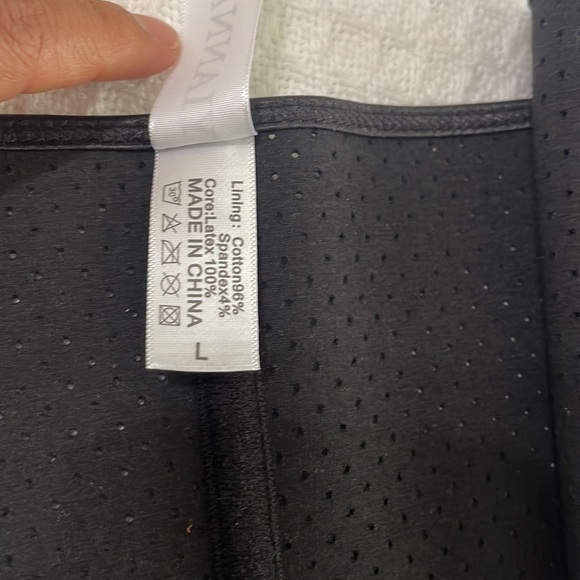 NEW Yianna Corset Waist Trainer Cincher Curvy Control Black Shaper - Picture 4 of 8